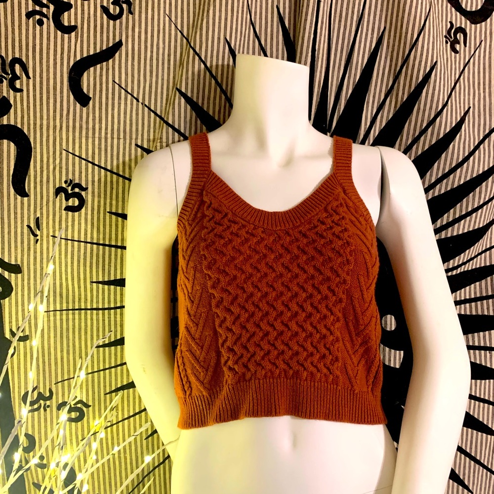 Very Cute Crop Top!